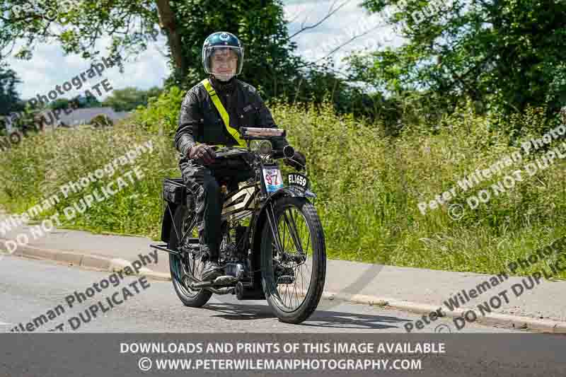 Vintage motorcycle club;eventdigitalimages;no limits trackdays;peter wileman photography;vintage motocycles;vmcc banbury run photographs